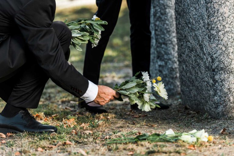 Dia de Finados: Dicas de Homenagens Duradouras para Seus Entes Queridos